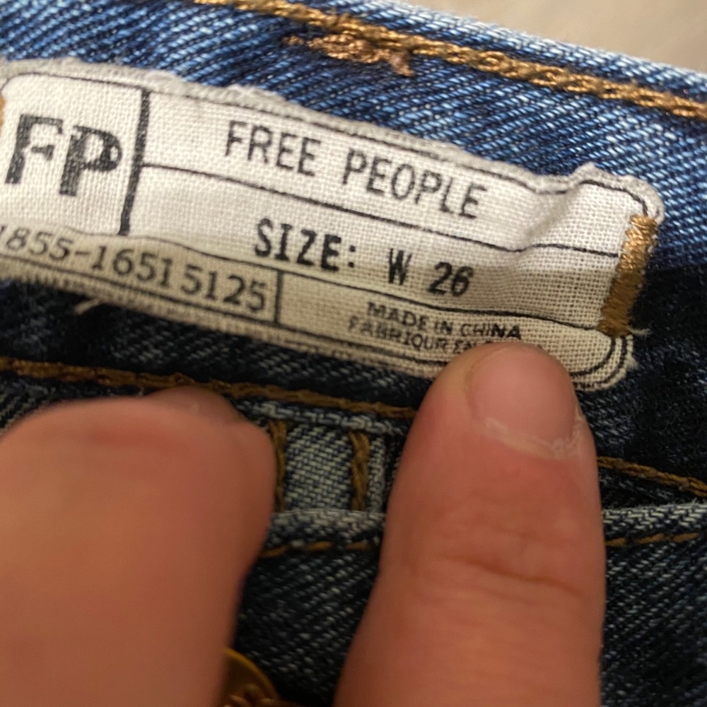 Free people Shorts - Picture 2 of 3